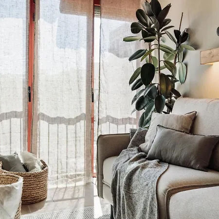 Canyelles - 2 Bedrooms And Terrace In Sant Antoni * Barcelona