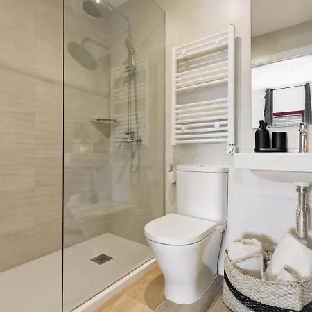 Canyelles - 2 Bedrooms And Terrace In Sant Antoni